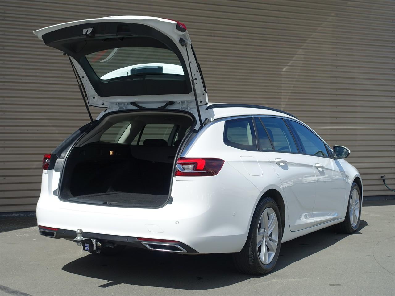 image-14, 2020 Holden Commodore LT Wagon 2.0PT at Dunedin