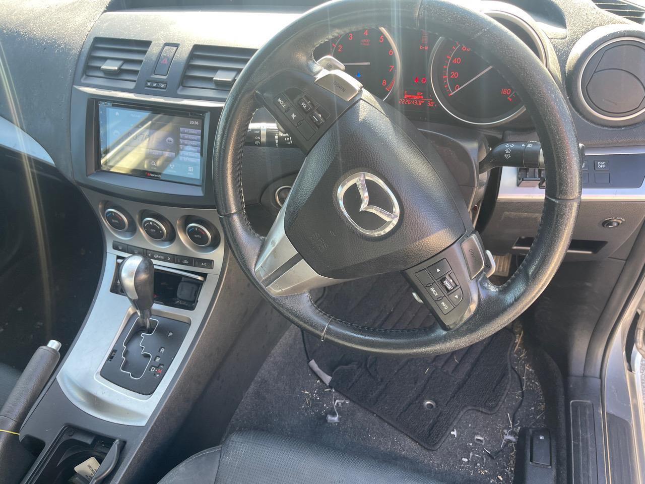 image-7, 2010 Mazda Axela at Greymouth