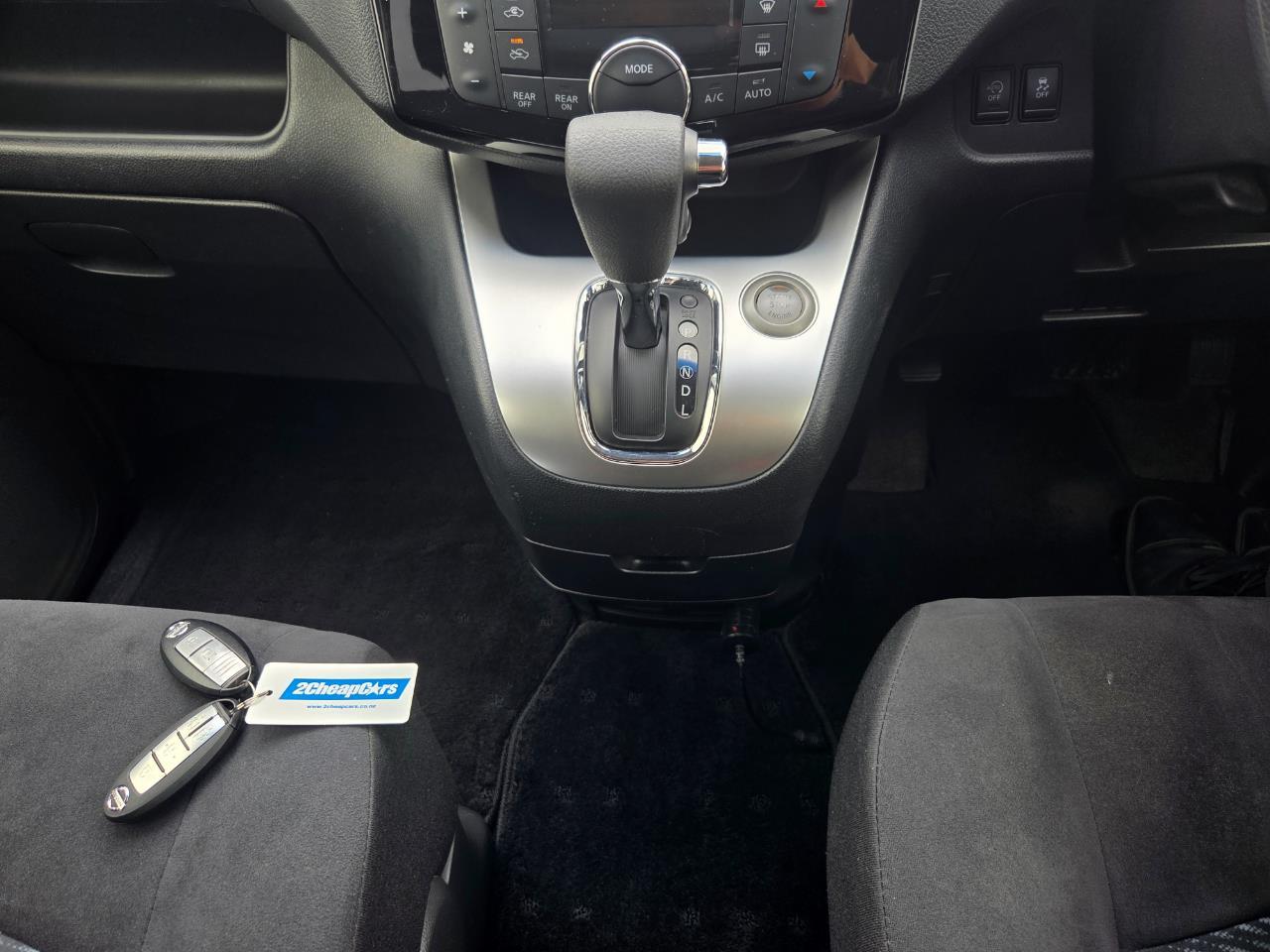 image-11, 2015 Nissan Serena Hybrid at Christchurch