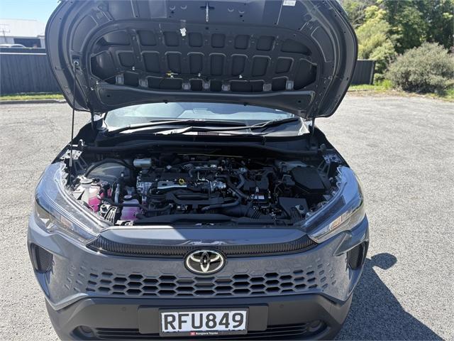 image-8, 2025 Toyota Corolla Cross GX 2.0P HEV ECVT FWD SUV at Waimakariri