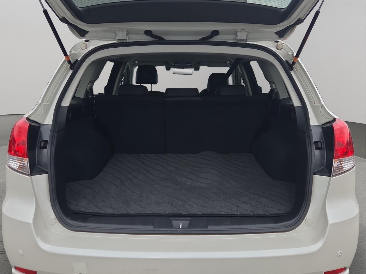 image-8, 2014 Subaru Legacy Eyesight AWD at Christchurch