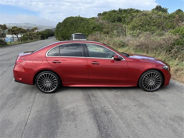image-3, 2022 MercedesBenz C 200 C-Class 1.5PMH/9AT at Dunedin