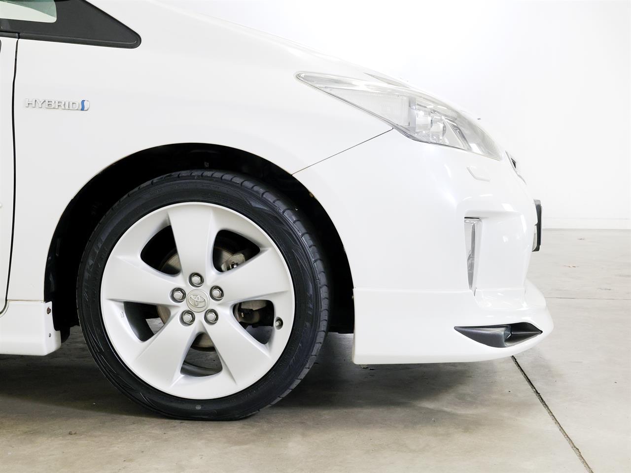 image-8, 2013 Toyota PRIUS 1.8lt Hybrid S 'Touring Selectio at Christchurch