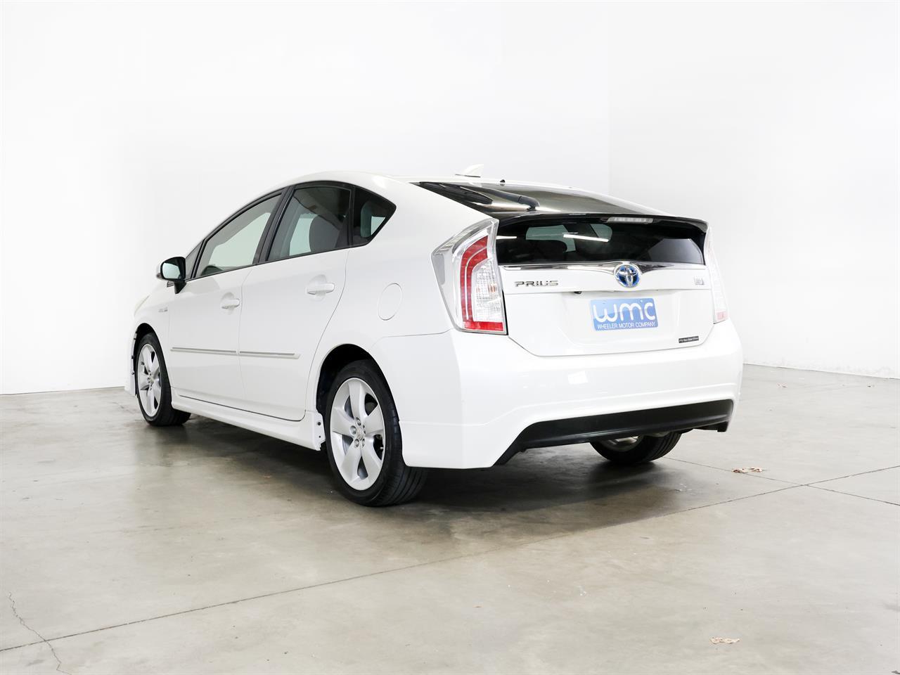 image-5, 2013 Toyota PRIUS 1.8lt Hybrid S 'Touring Selectio at Christchurch