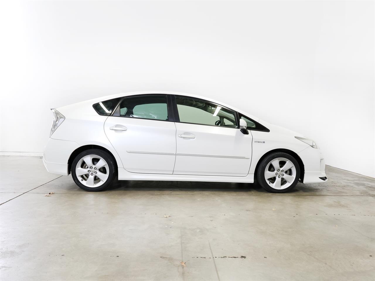 image-9, 2013 Toyota PRIUS 1.8lt Hybrid S 'Touring Selectio at Christchurch