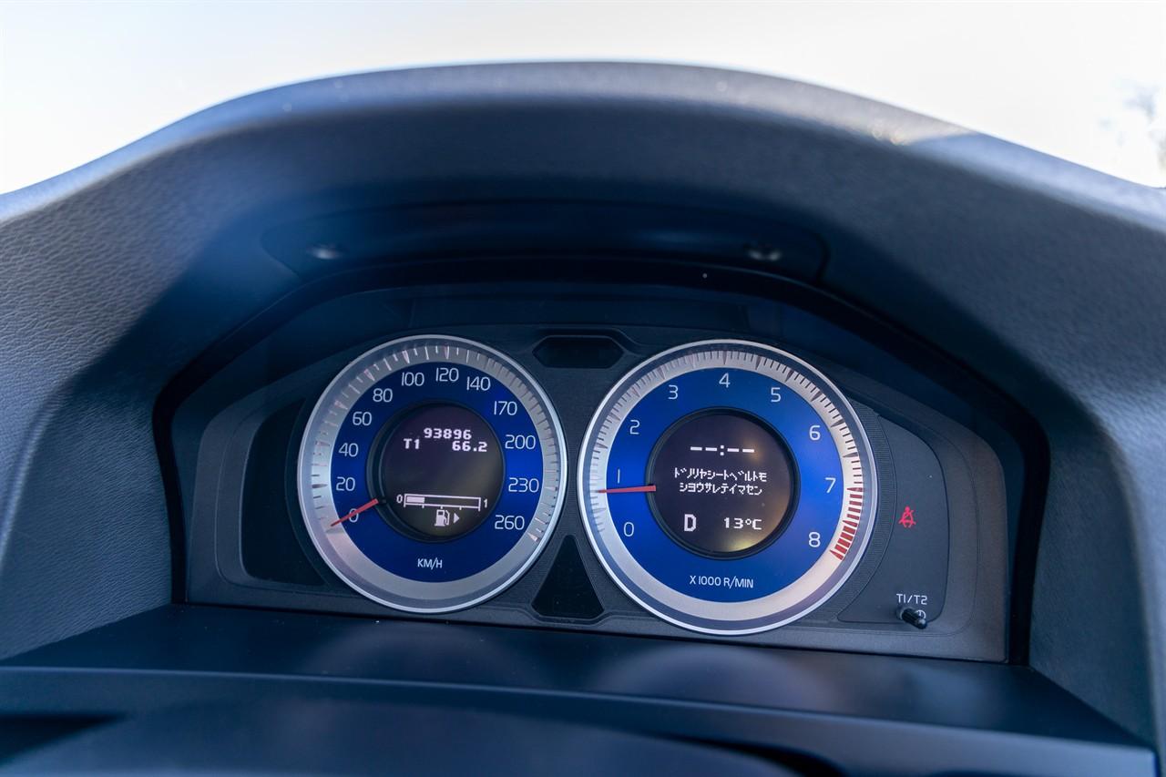 image-16, 2012 Volvo V60 T4 at Dunedin
