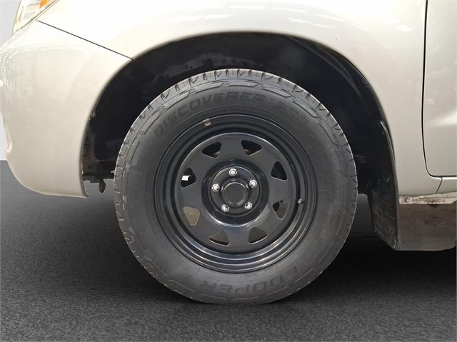 image-8, 2006 Toyota Hilux Double Cab at Dunedin