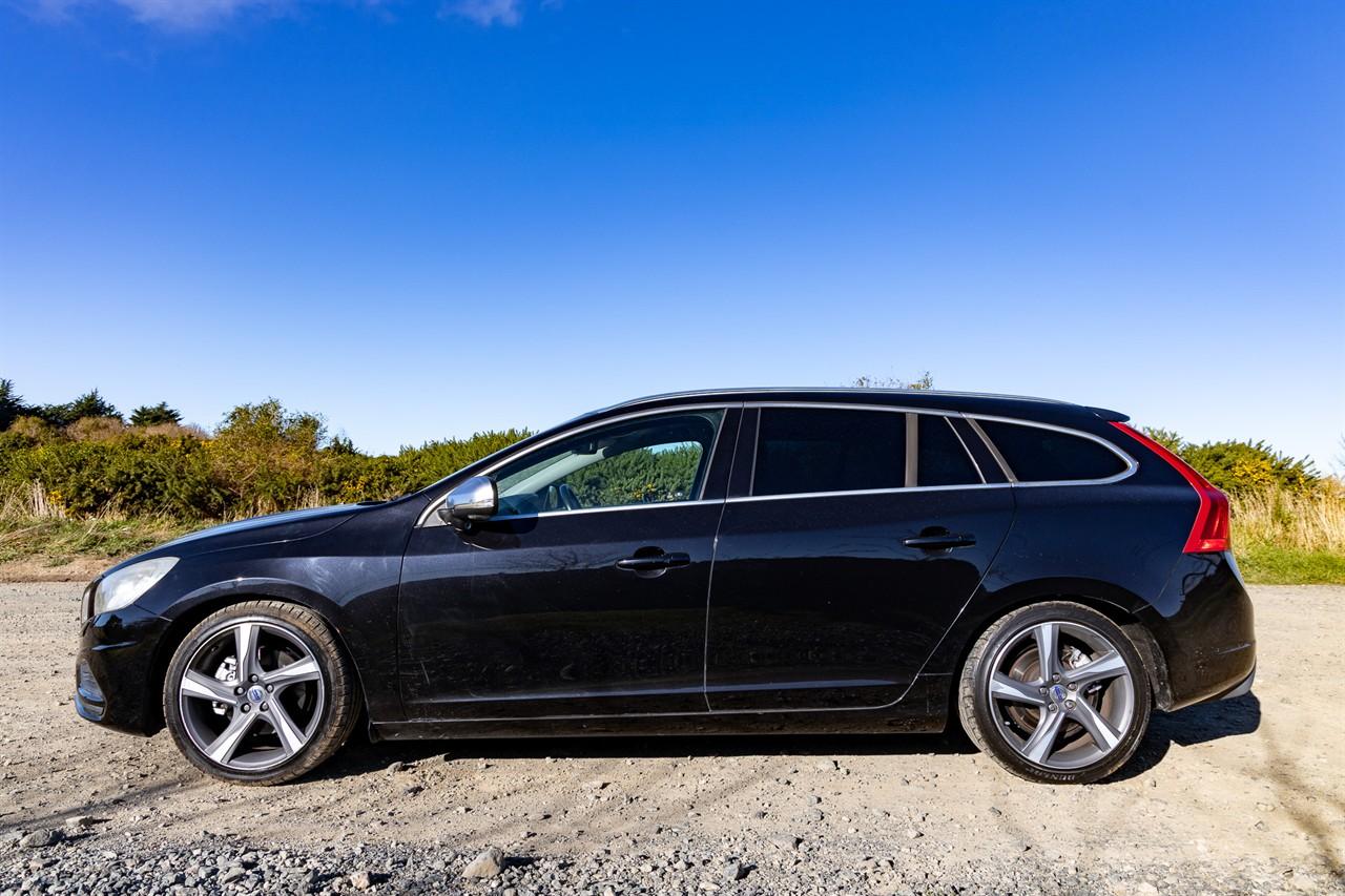 image-2, 2012 Volvo V60 T4 at Dunedin