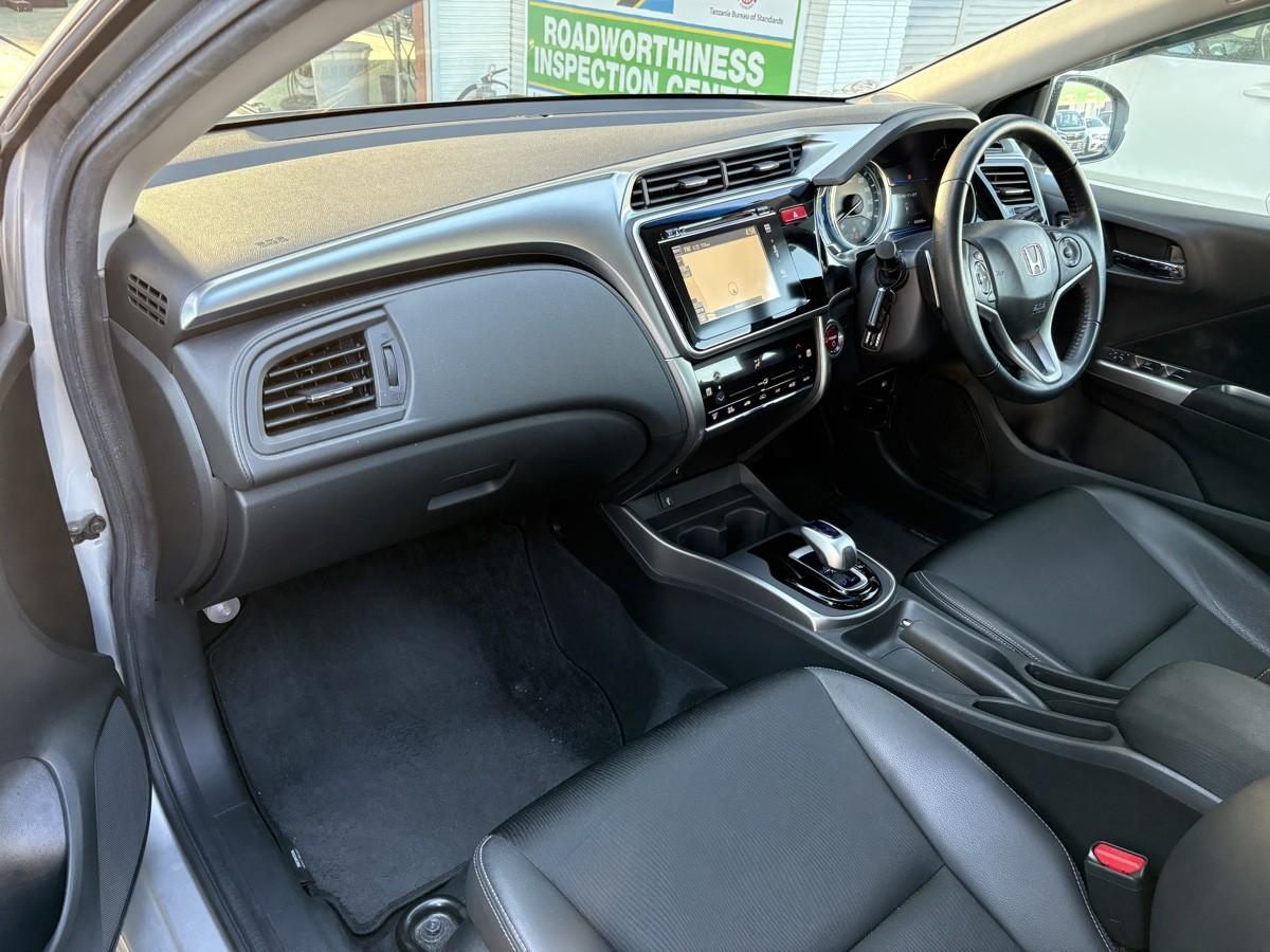 image-5, 2015 Honda GRACE Hybrid EX at Christchurch
