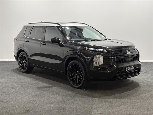 image-0, 2024 Mitsubishi Outlander Exceed at Invercargill