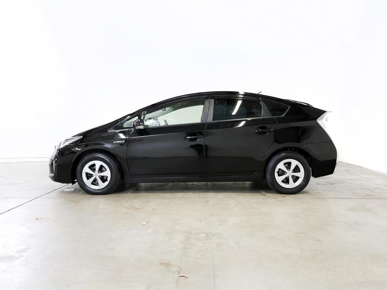 image-4, 2014 Toyota PRIUS 1.8lt Hybrid S-Package at Christchurch