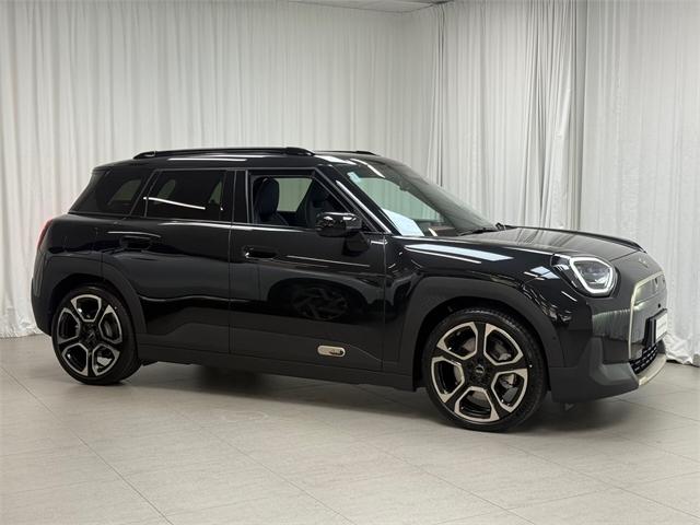 image-1, 2025 MINI Aceman 82GC SE Favoured at Christchurch