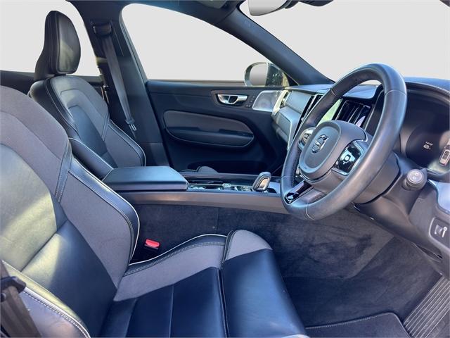 image-8, 2022 Volvo XC60 B6 AWD R-Design 2.0P at Queenstown-Lakes