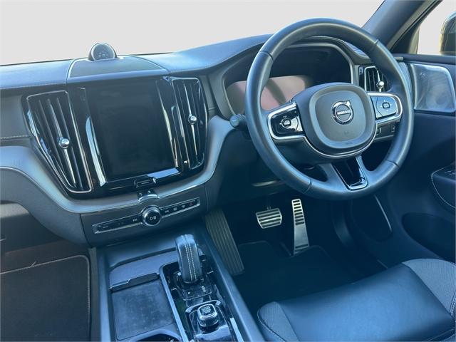 image-11, 2022 Volvo XC60 B6 AWD R-Design 2.0P at Queenstown-Lakes