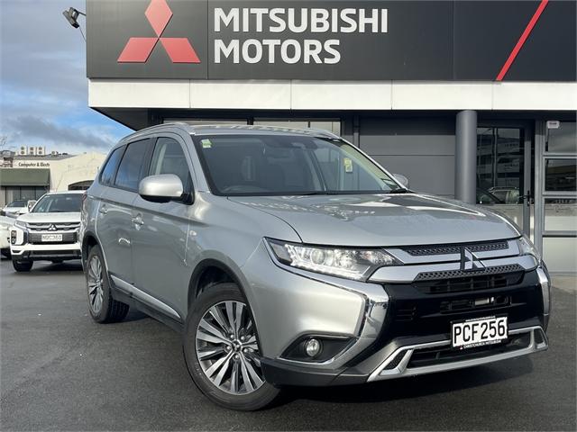 image-0, 2022 Mitsubishi Outlander Ls 2.4P/4Wd at Christchurch