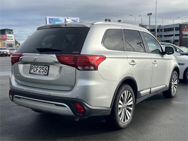 image-2, 2022 Mitsubishi Outlander Ls 2.4P/4Wd at Christchurch