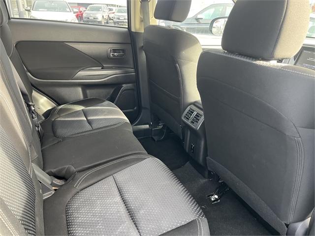 image-6, 2021 Mitsubishi Outlander Ls 2.4P/4Wd at Christchurch