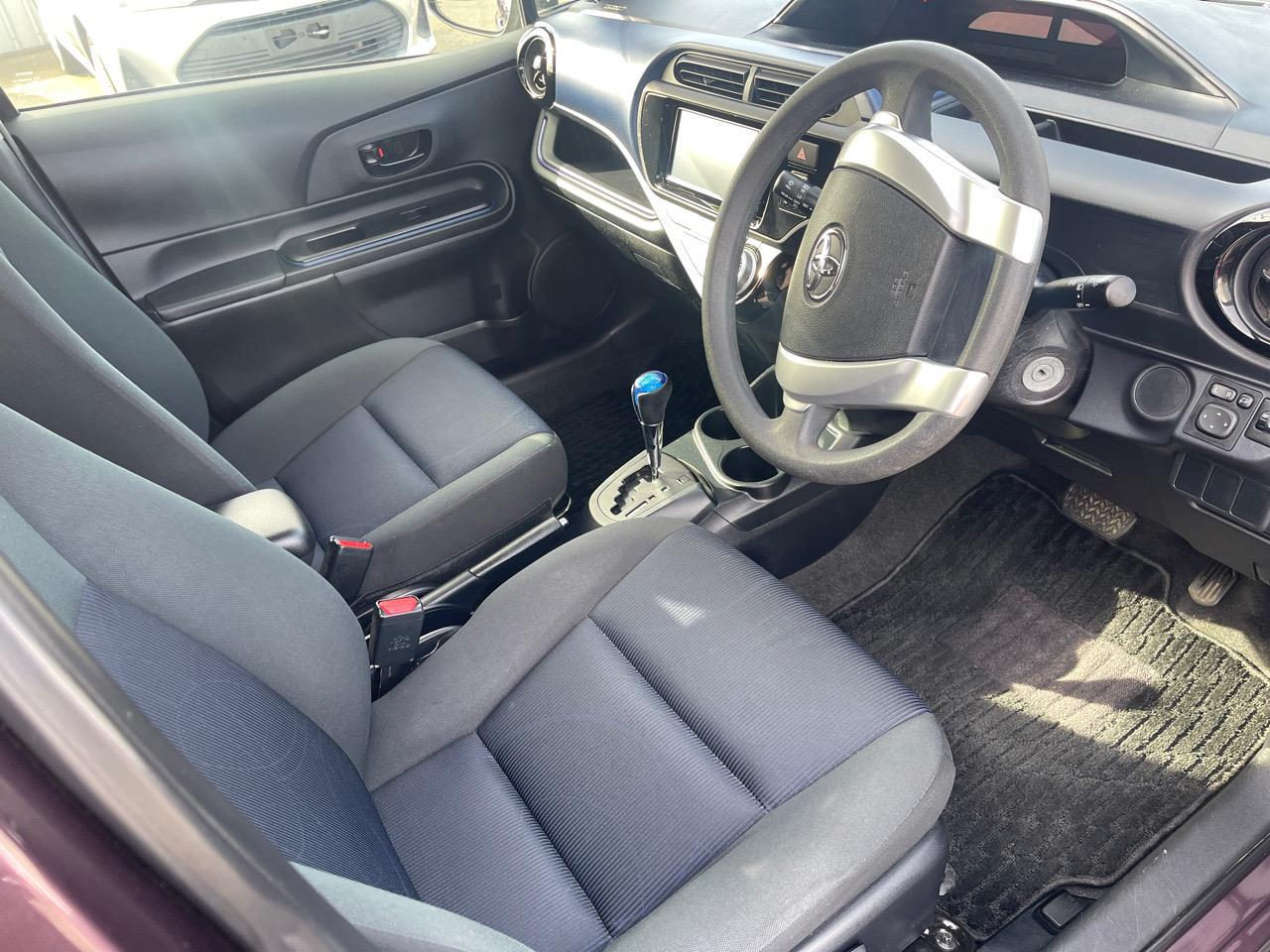 image-10, 2016 Toyota AQUA at Greymouth