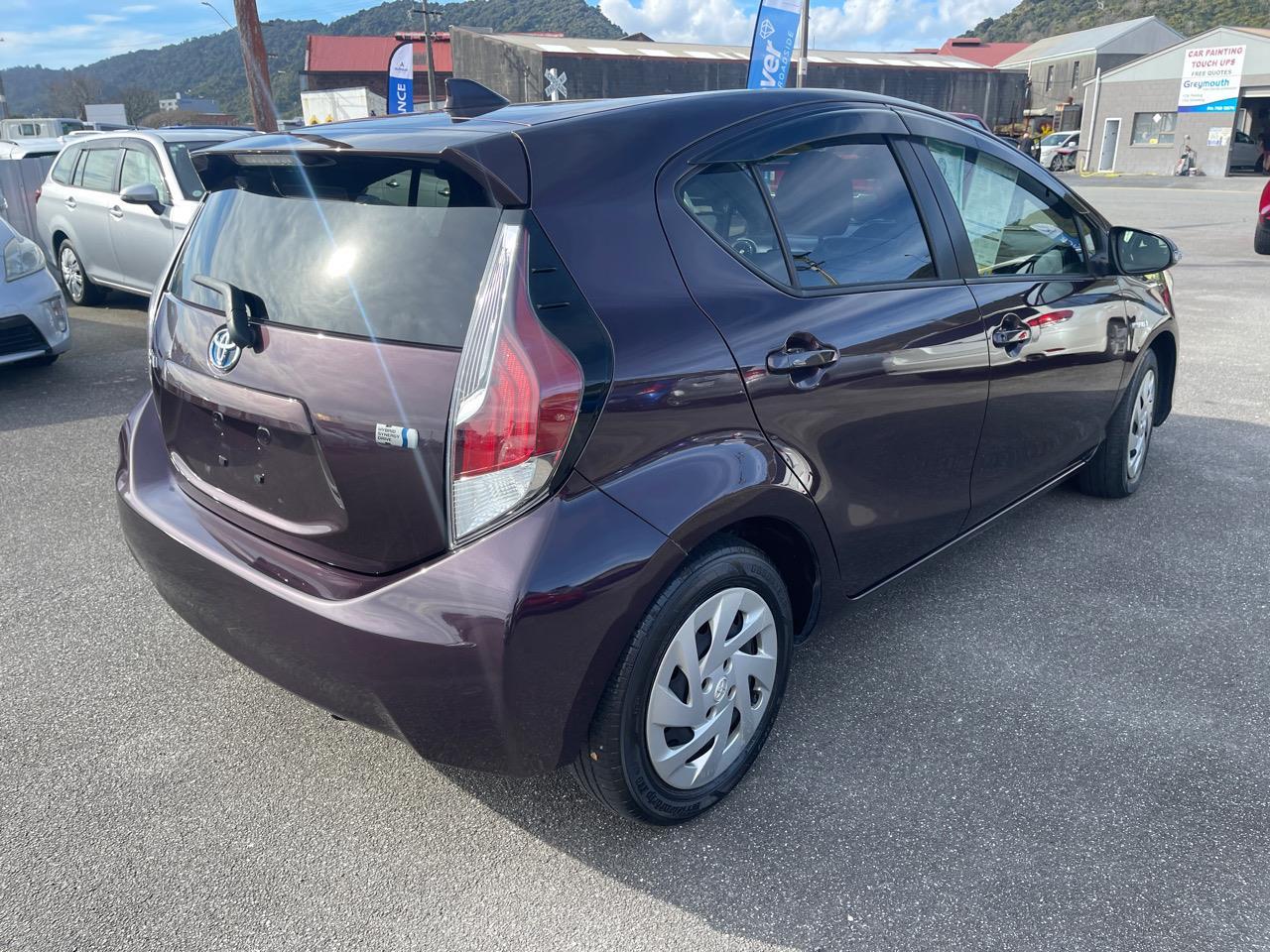 image-4, 2016 Toyota AQUA at Greymouth