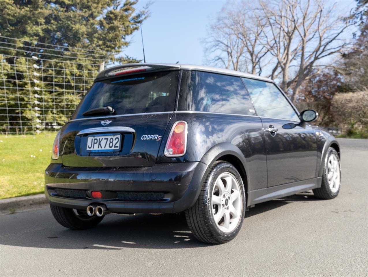 image-6, 2006 Mini Cooper S -Park Lane Special Edition- at Dunedin