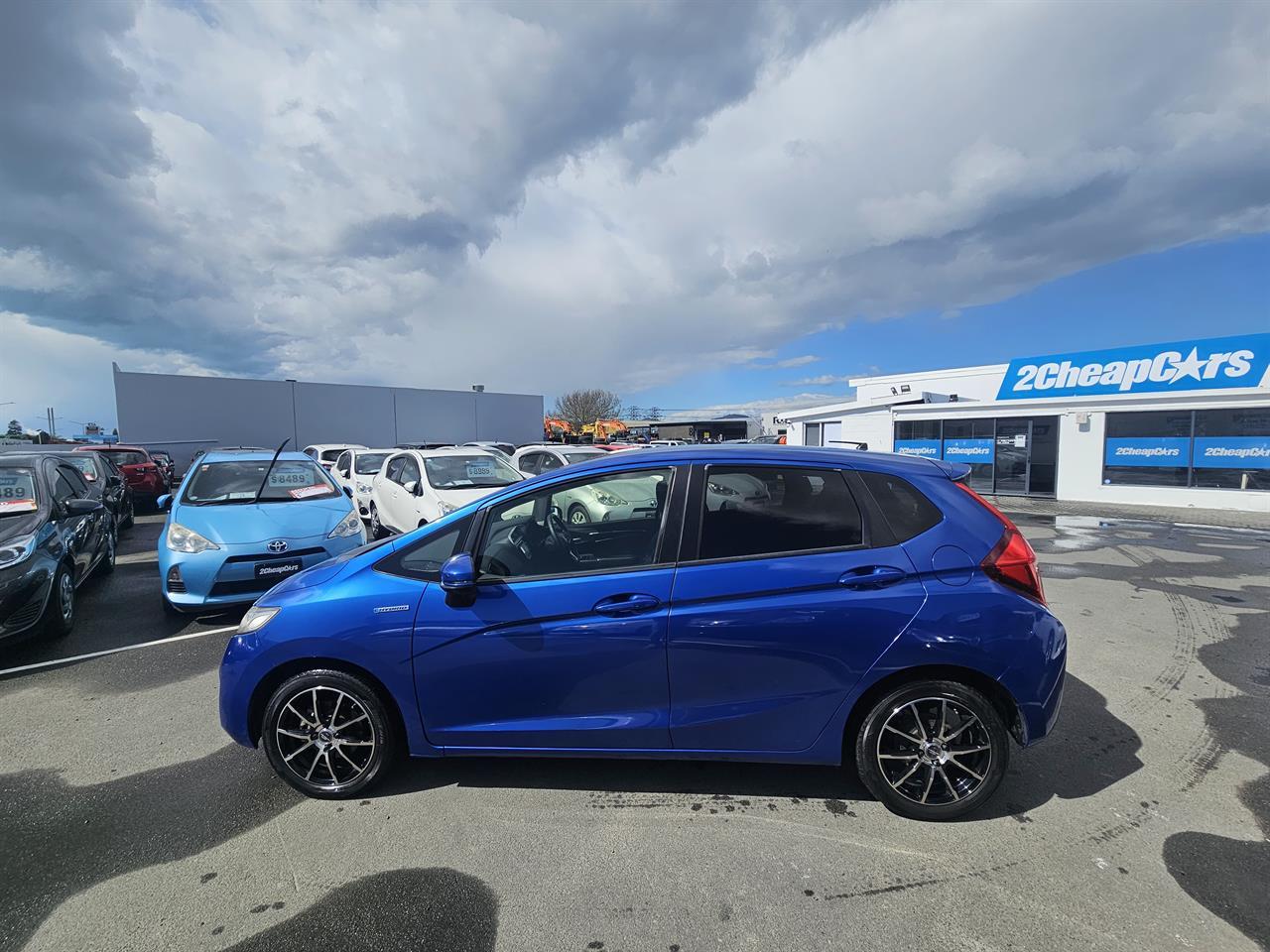 image-12, 2014 Honda Fit Jazz Hybrid Late Shape at Christchurch