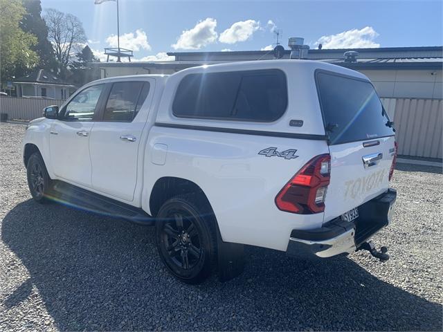 image-2, 2021 Toyota Hilux Sr5 Td Dc 2.8Dt/4Wd at Waimakariri