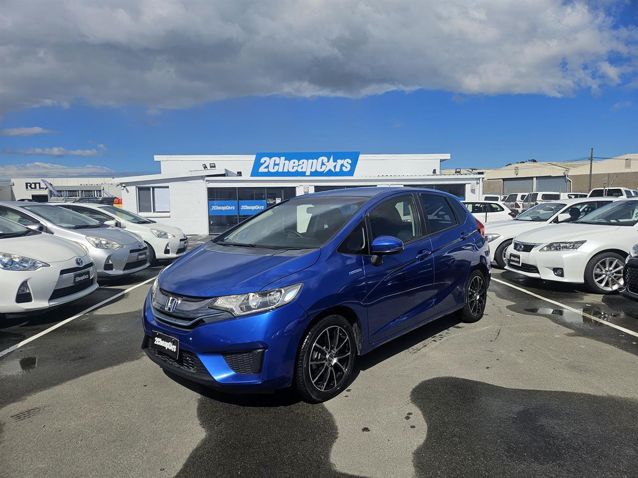 image-0, 2014 Honda Fit Jazz Hybrid Late Shape at Christchurch