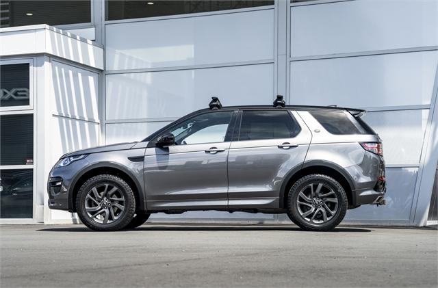 image-2, 2019 LandRover Discovery Sport SE 132kW Turbo Dies at Christchurch