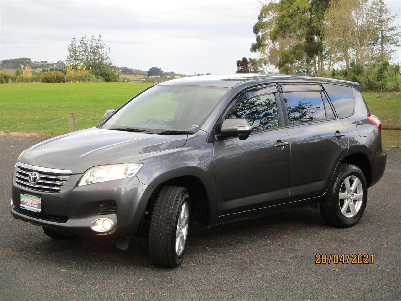 Toyota vanguard 2010