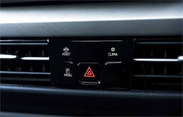 image-18, 2025 Volkswagen Golf Life 110kW Petrol Auto / Turb at Christchurch