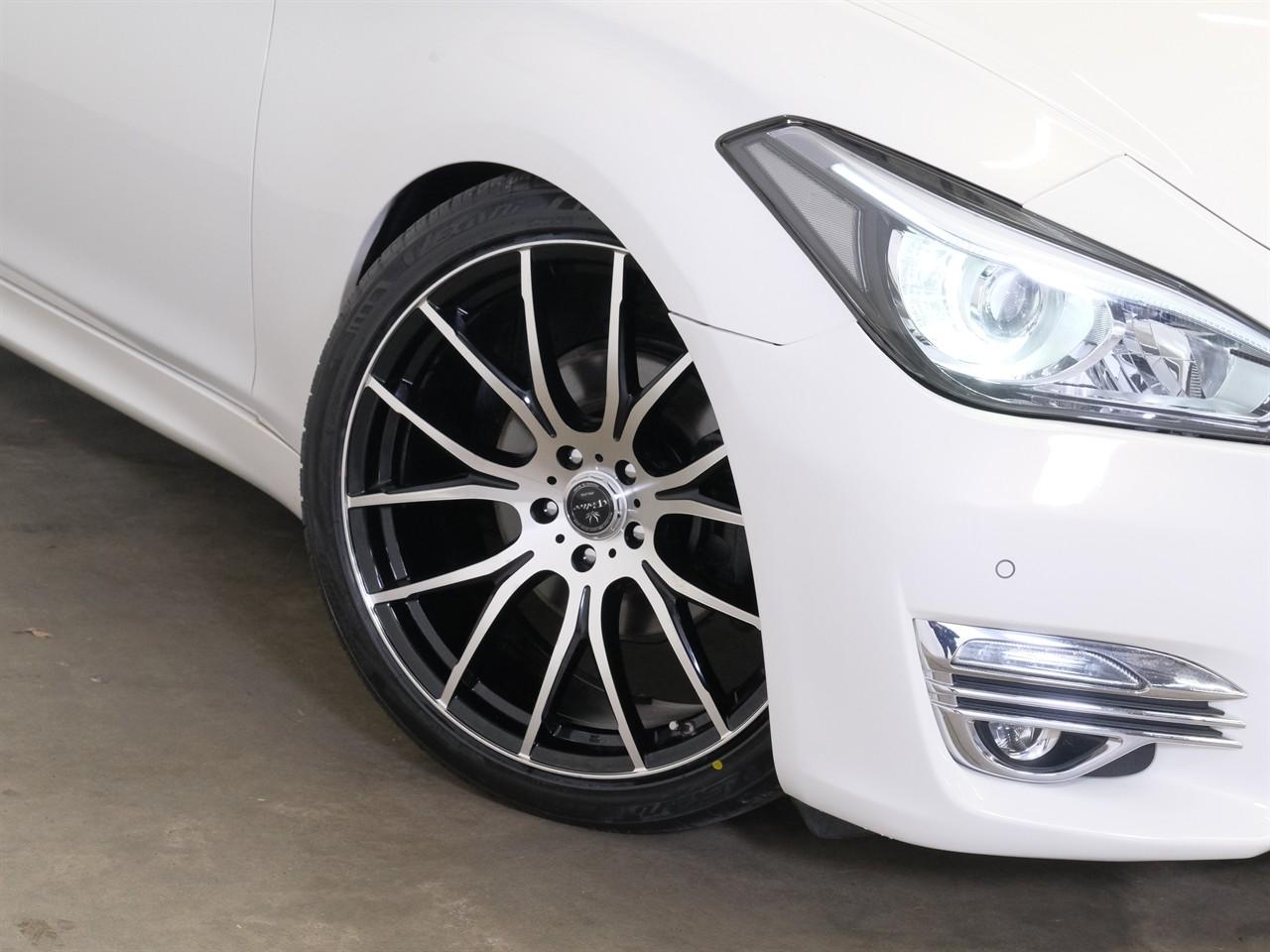 image-8, 2015 Nissan FUGA Hybrid 3.5lt 'Facelift' at Christchurch