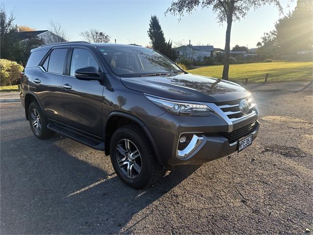 image-0, 2019 Toyota Fortuner GXL 2.8DT 6AT 4WD WG/5D/7S at Waimakariri