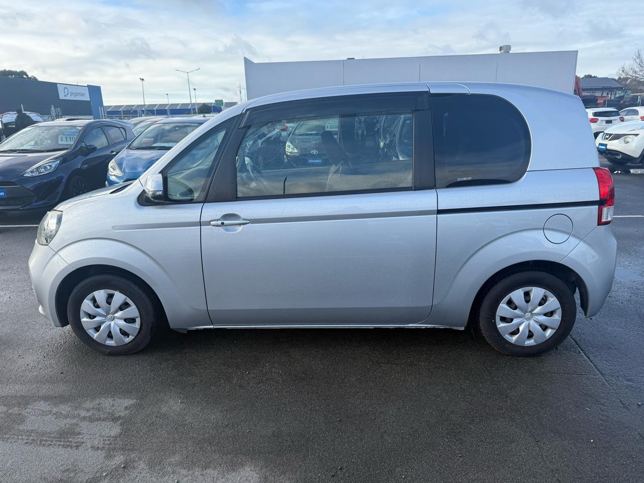 image-8, 2013 Toyota Porte at Christchurch