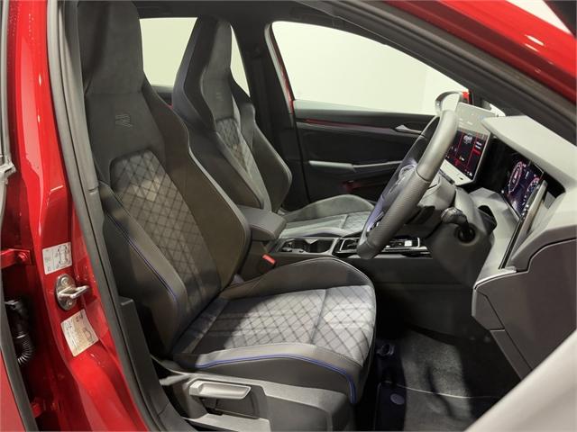 image-10, 2025 Volkswagen Golf R-Line at Invercargill