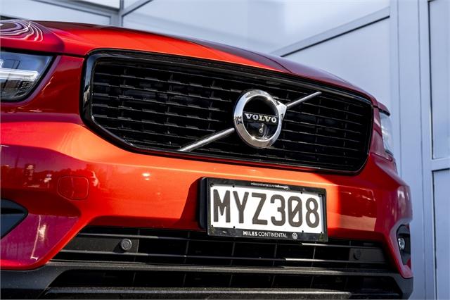 image-2, 2020 Volvo XC40 T5 R-Design 182kW Petrol Turbo AWD at Christchurch