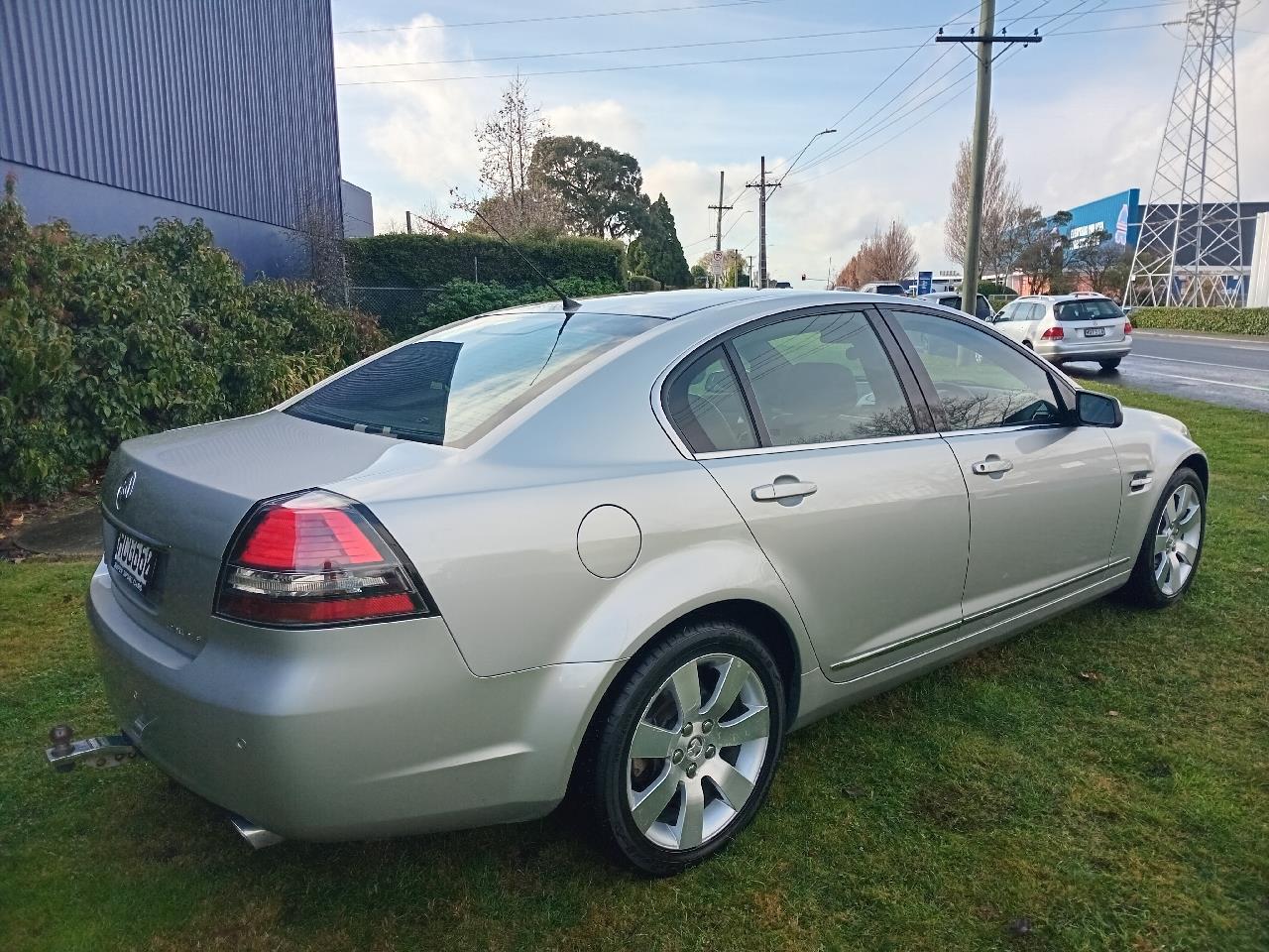 image-3, 2007 Holden COMMODORE CALAIS-V SEDAN V6 AT at Christchurch