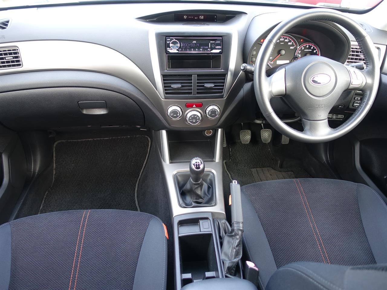 image-2, 2009 Subaru Forester 2.0i-4WD at Dunedin