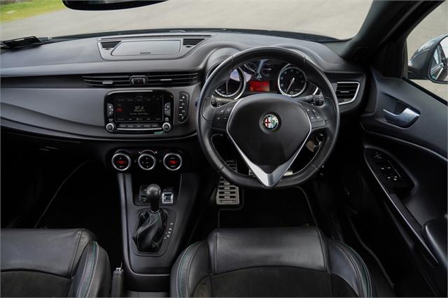 image-8, 2016 AlfaRomeo Giulietta Qv 1.7P/6At/Ha/5Dr/5 at Dunedin