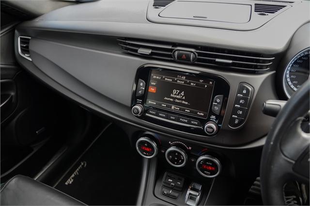 image-11, 2016 AlfaRomeo Giulietta Qv 1.7P/6At/Ha/5Dr/5 at Dunedin