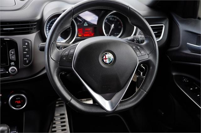 image-9, 2016 AlfaRomeo Giulietta Qv 1.7P/6At/Ha/5Dr/5 at Dunedin