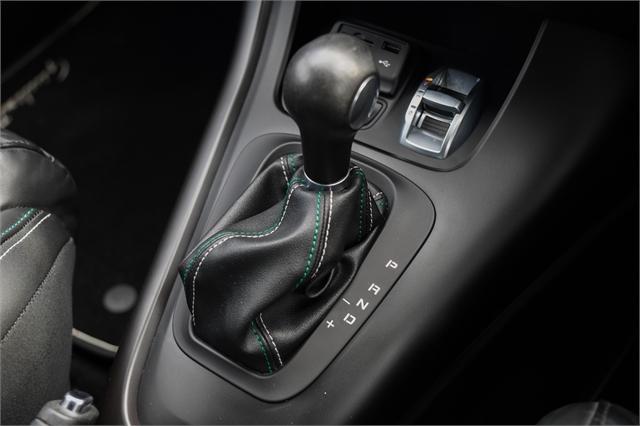 image-12, 2016 AlfaRomeo Giulietta Qv 1.7P/6At/Ha/5Dr/5 at Dunedin