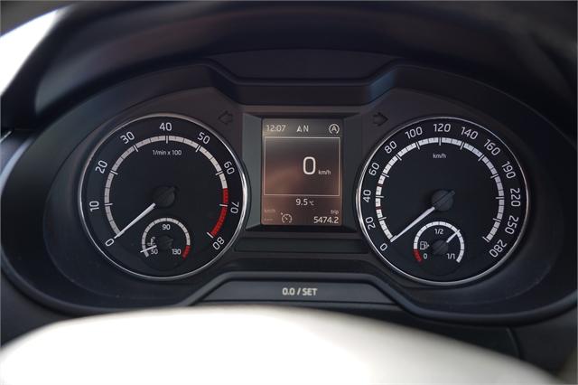 image-10, 2015 Skoda Octavia Rs tsi 162kw 2.0t at Dunedin