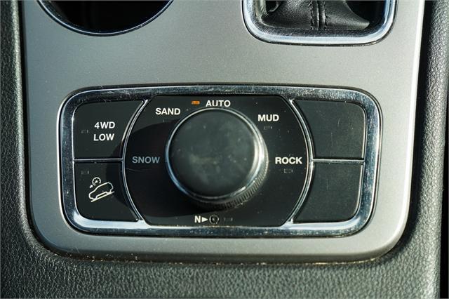image-16, 2019 Jeep Grand Cherokee Limited 3.0D/4Wd/8At at Dunedin