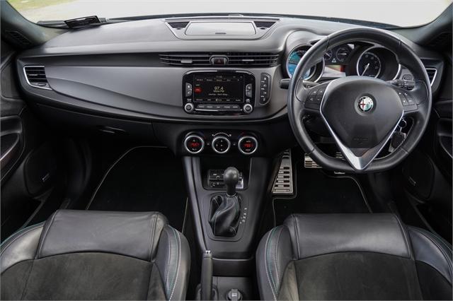 image-7, 2016 AlfaRomeo Giulietta Qv 1.7P/6At/Ha/5Dr/5 at Dunedin