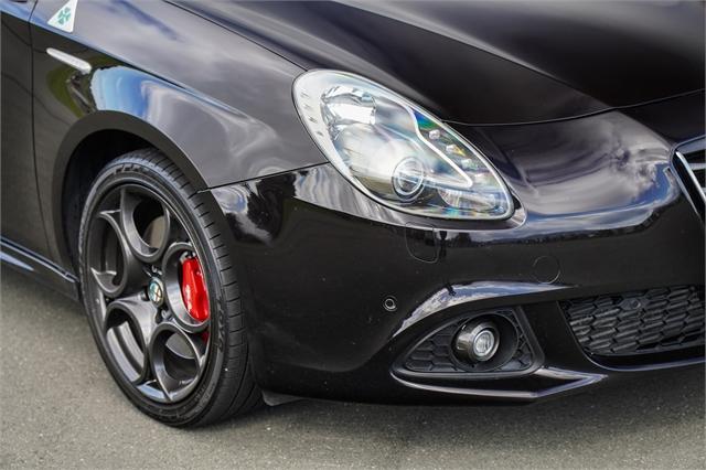image-3, 2016 AlfaRomeo Giulietta Qv 1.7P/6At/Ha/5Dr/5 at Dunedin