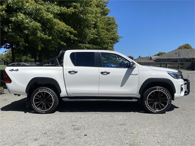 image-5, 2020 Toyota Hilux SR5 2.8L Turbo Diesel Double Cab at Christchurch