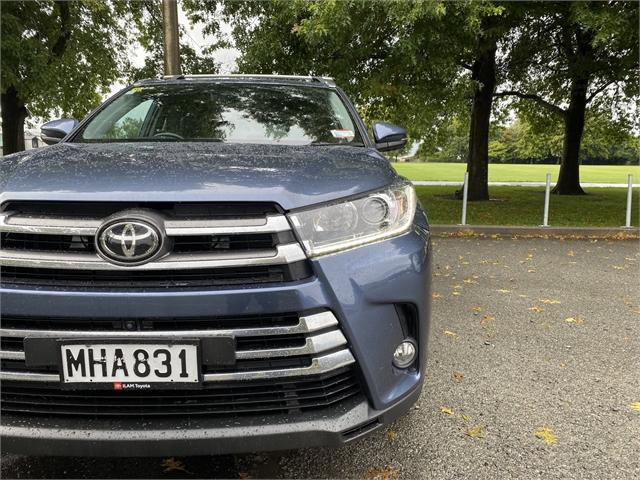 image-4, 2019 Toyota Highlander Limited 3.5L Petrol 4WD at Christchurch