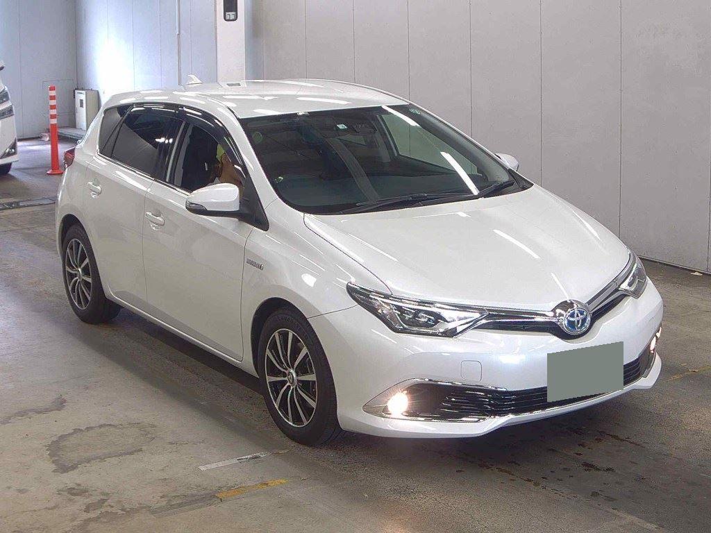 image-1, 2016 Toyota Auris Hybrid at Dunedin