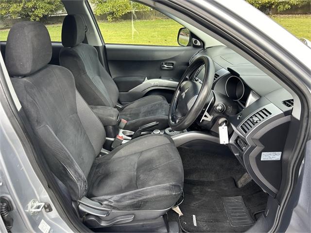 image-15, 2007 Mitsubishi Outlander 4WD 7 SEATER at Invercargill