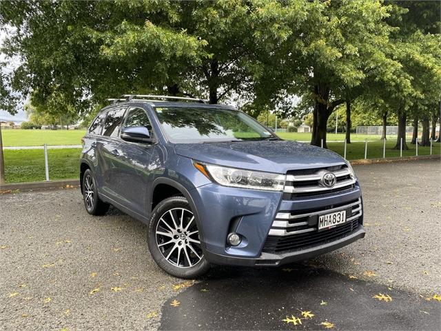 image-0, 2019 Toyota Highlander Limited 3.5L Petrol 4WD at Christchurch